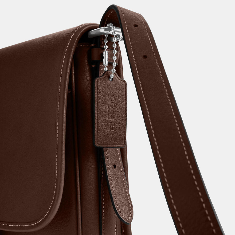 Coach CV979 Hitch Flap Crossbody Messenger Bag